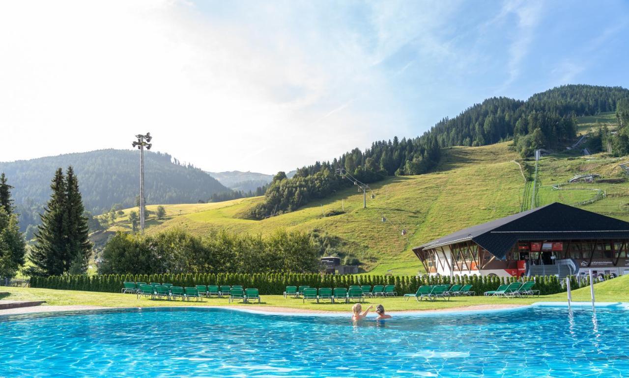 Heimeliges Apartment In Den Bergen Bad Kleinkirchheim Kültér fotó