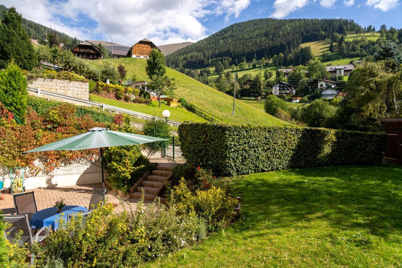 Heimeliges Apartment In Den Bergen Bad Kleinkirchheim Kültér fotó
